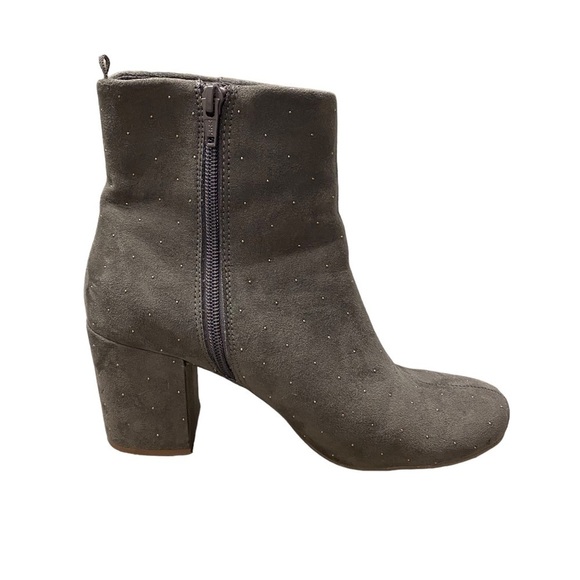 Clearance OLD Navy Ladies booties size 8 taupe with gold beading 3” heel - Picture 15 of 15